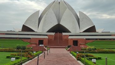Discovering Tranquility: A Visit to Delhi’s Lotus Temple