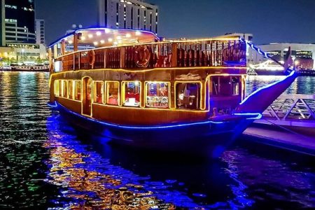 Dubai: Experience Dhow Cruise Creek with Dinner