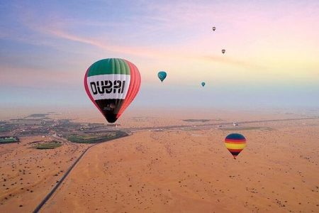 Dubai: Morning Experience an adventurous Hot air Balloon ride