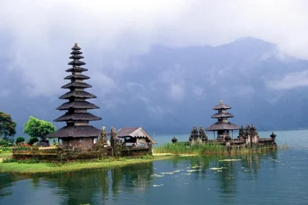 5 Days Indonesia Tour Packages
