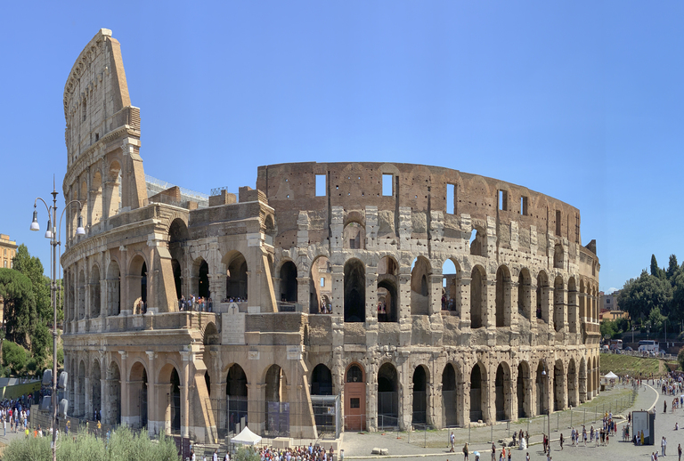 Rome_Colosseum_exterior_panorama (1)