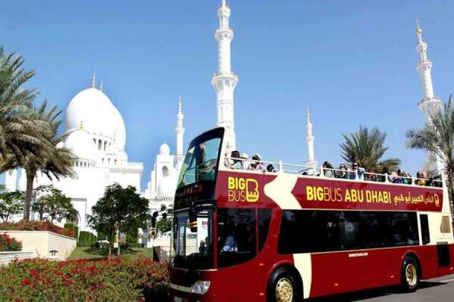 Abu Dhabi: Big Bus Hop-On Hop-Off Sightseeing Tour