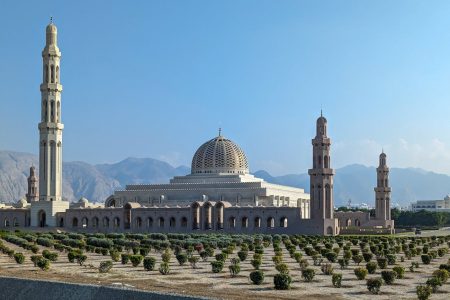 Sultan Qaboos Mosque tours